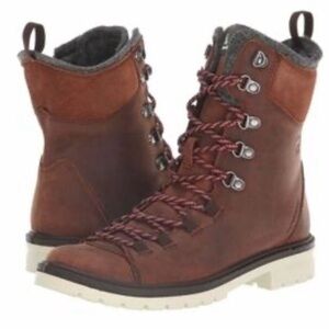 🆕 Kamik Roguehiker Boots - Women's. Size 10. New in box